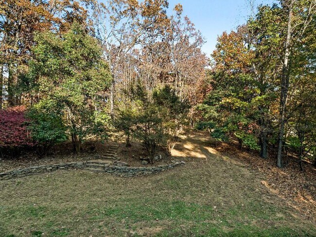 Building Photo - 5516 Hardison Rd