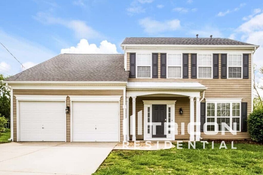 Primary Photo - 2146 Ponty Pool Dr