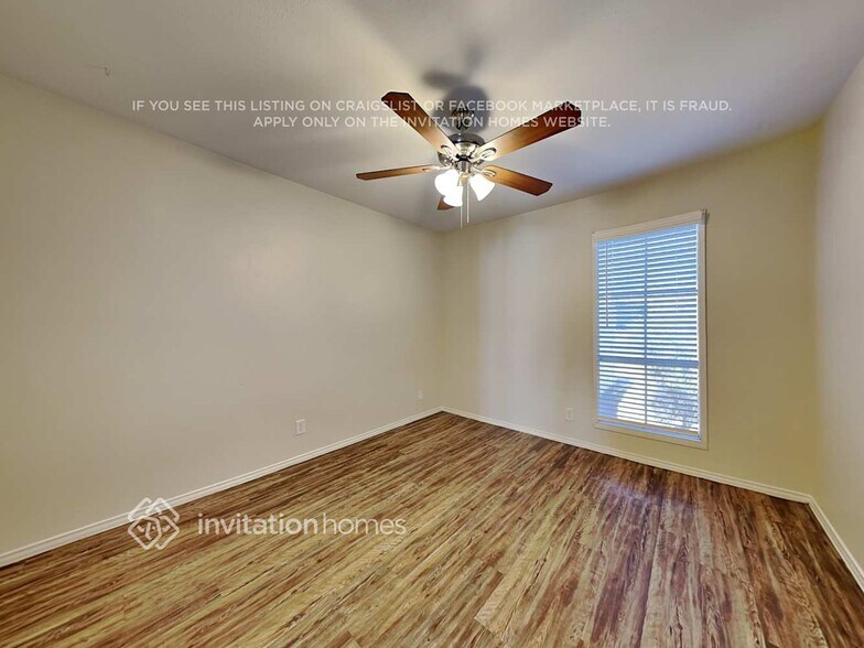 Building Photo - 3143 W Sahuaro Dr