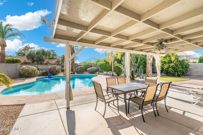 Building Photo - 15430 N 51st Pl