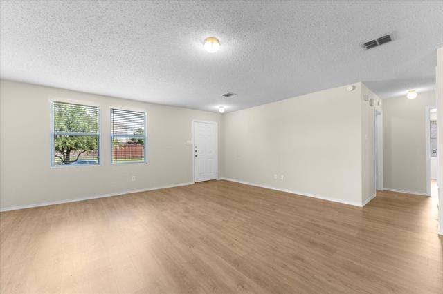 Building Photo - 2633 Salt Maker Way