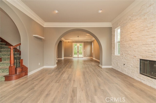 Building Photo - 108 Ambiance