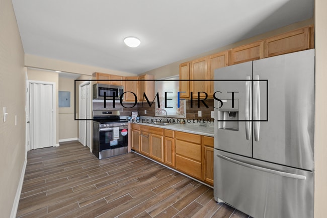 Building Photo - 40 Garner St