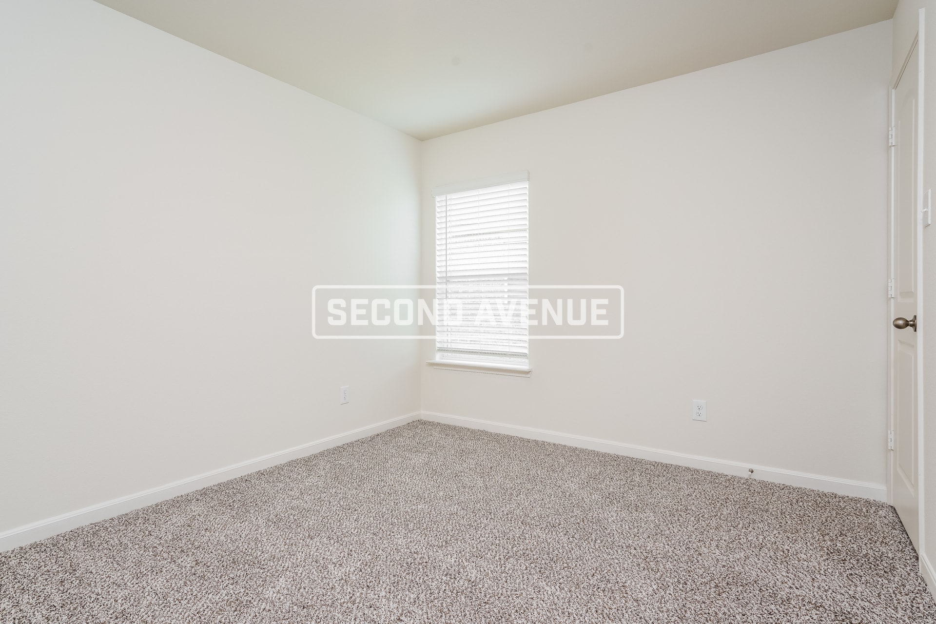 Building Photo - 415 Condie Russell Ave