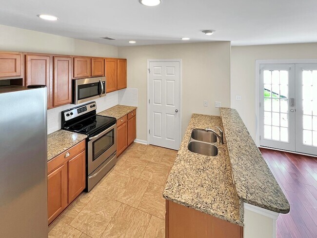 Building Photo - 4824 Willow Brook Ln