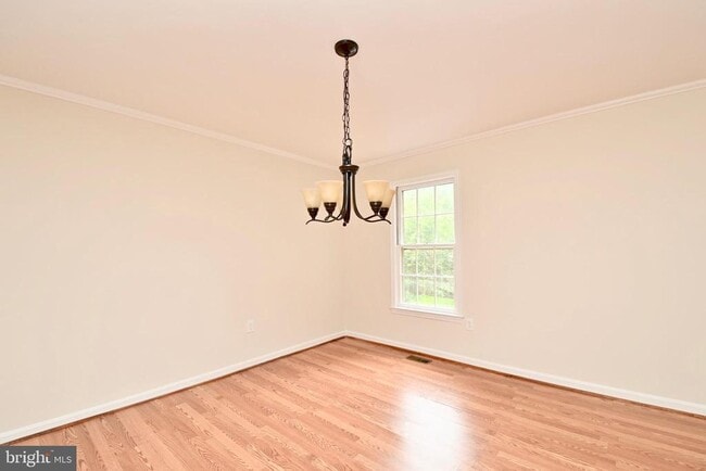 Building Photo - 8991 Omega Ct