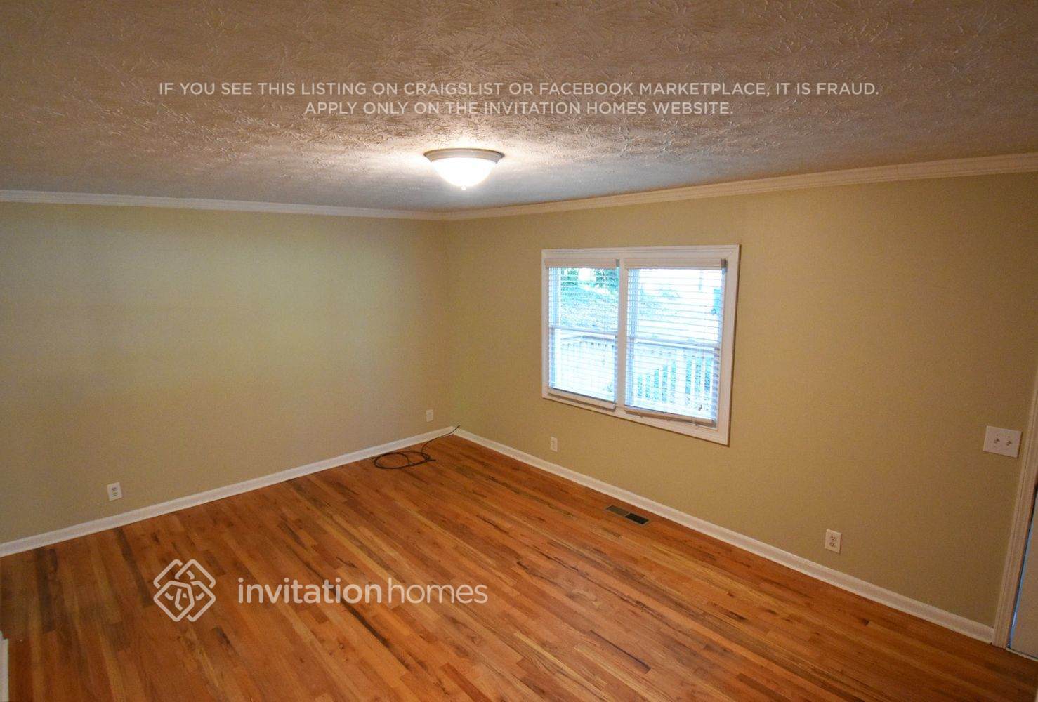 Building Photo - 2984 Sawgrass Trail SW