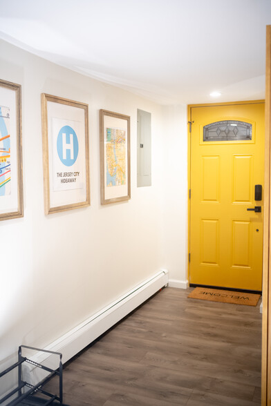 Entryway - 402 Bergen Ave