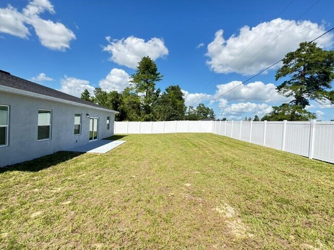 Building Photo - 13053 SW 36th Ct
