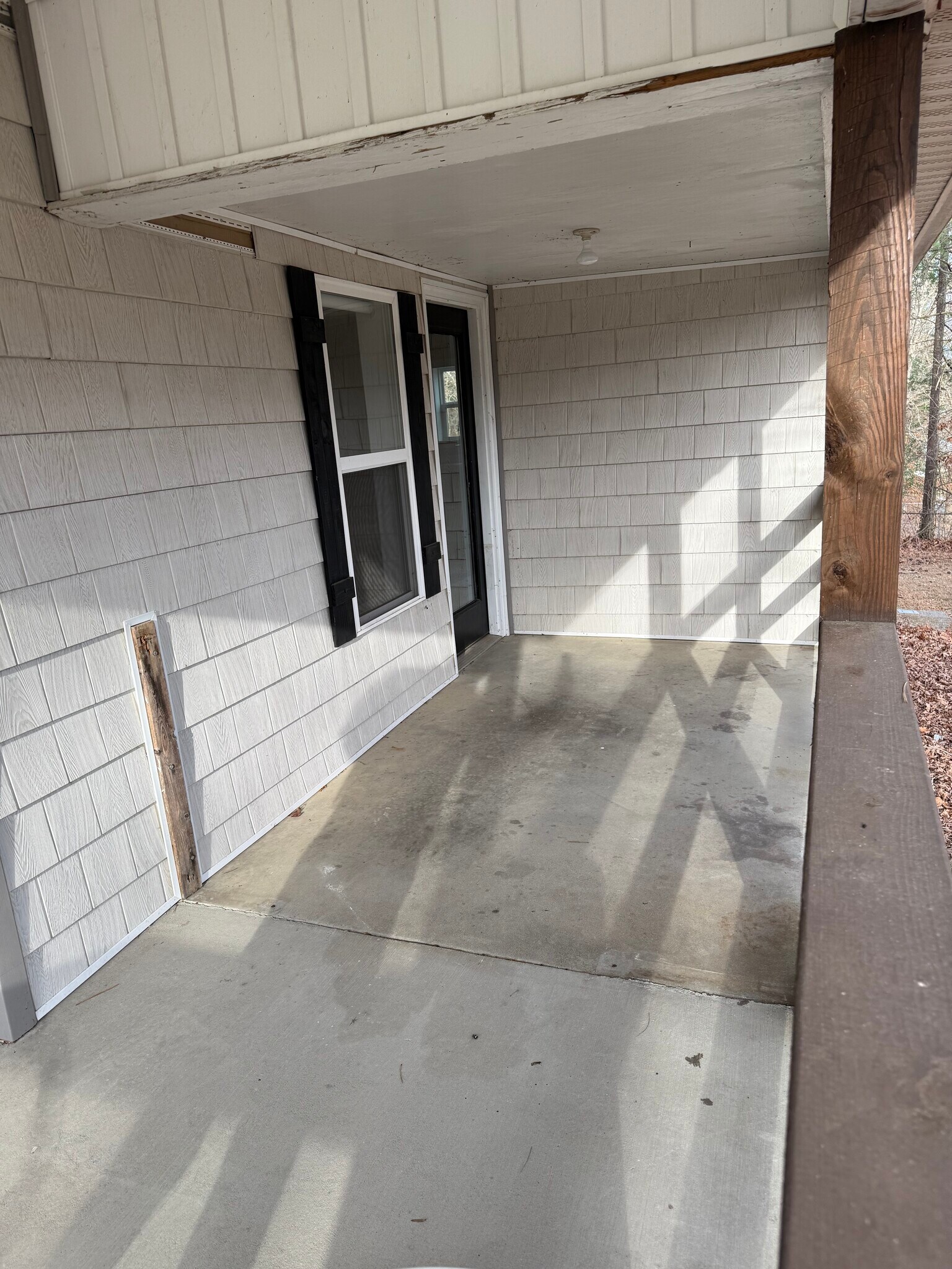 Building Photo - 1109 5th Street Rd