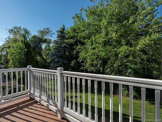 Building Photo - 121 Overlook Dr