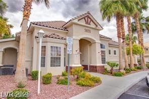 Building Photo - 5855 Valley Dr