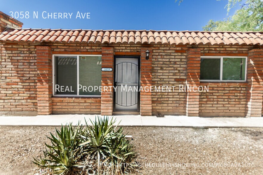 Primary Photo - 3058 N Cherry Ave