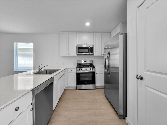 Building Photo - 14611 S Ascot Bnd Cir