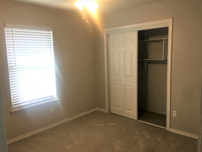 Building Photo - **BEAUTIFUL MONTEREY ADDITION HOME**