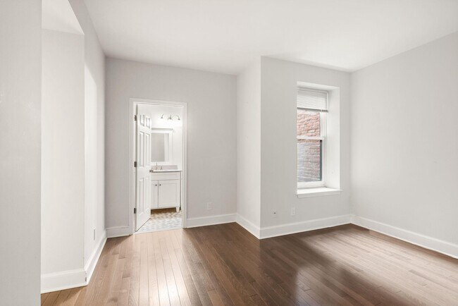 Building Photo - 1733 20th St NW