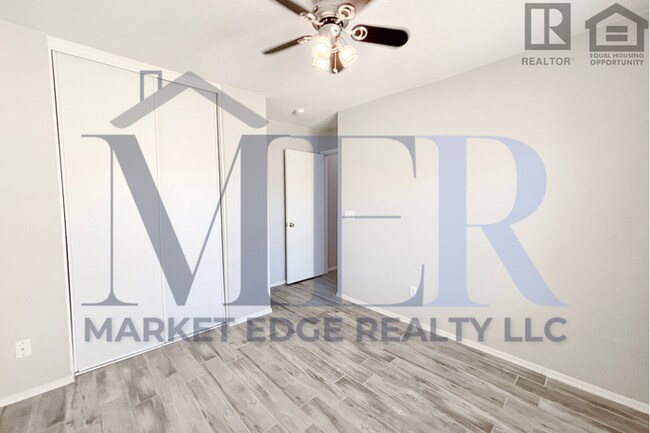 Building Photo - 3Bed/2Bath Home in Casa Grande! $399 MOVE-...