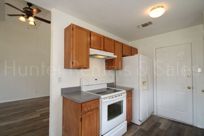 Building Photo - North Killeen!