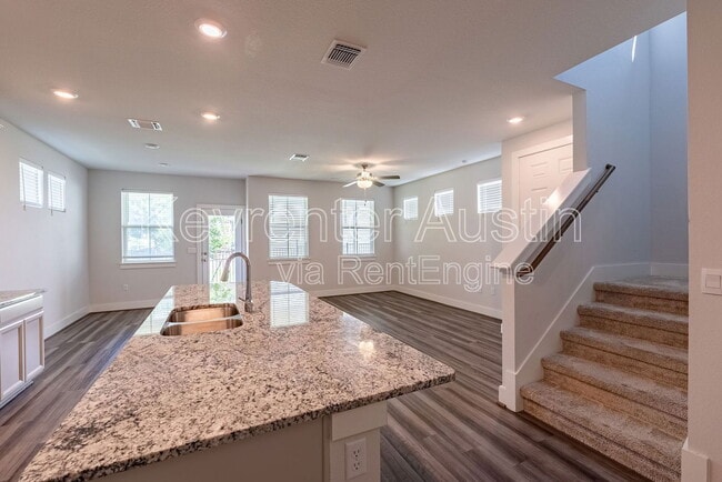 Building Photo - 7501 Chesapeake Rail Ln