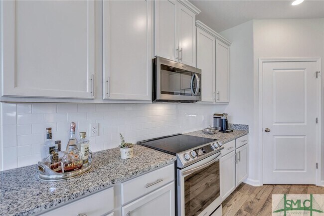 Building Photo - 8 Woodford Reserve Dr
