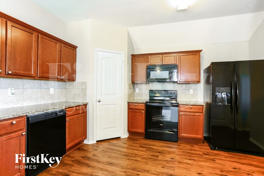 Building Photo - 1404 Waco Turner Dr