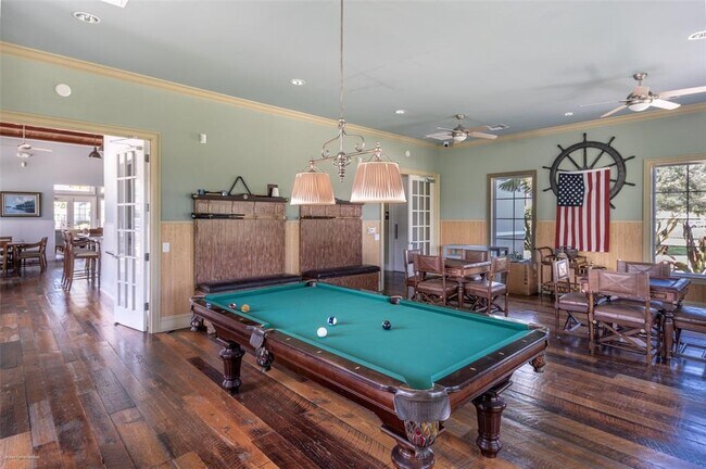 Building Photo - 8581 Amberjack Cir