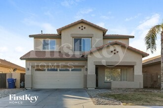 Building Photo - 718 S 124th Ave