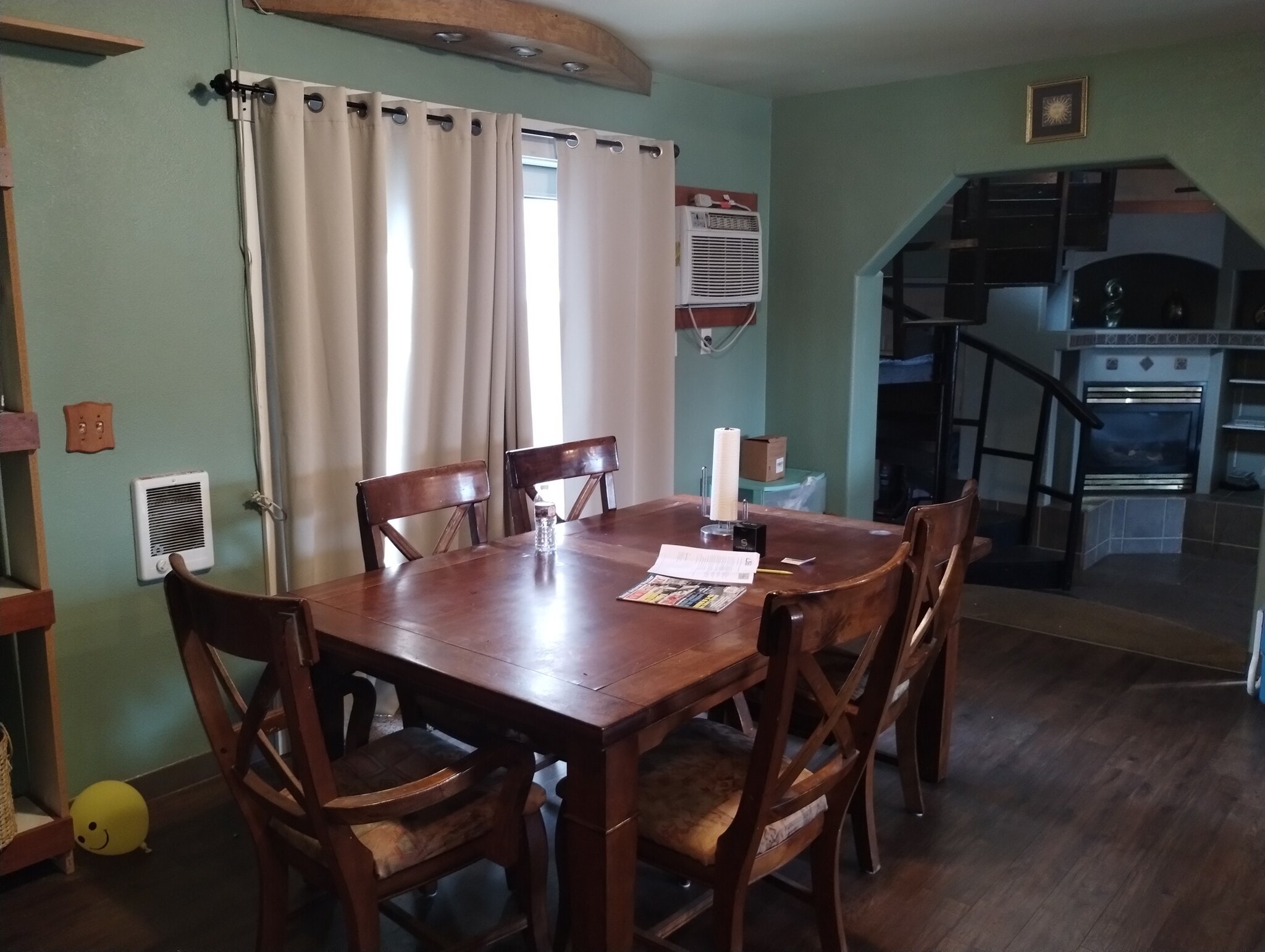 Building Photo - 1680 E Alder St