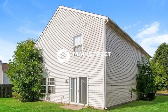 Building Photo - 3 Bedroom Pet-Friendly Home in Lawrence, I...