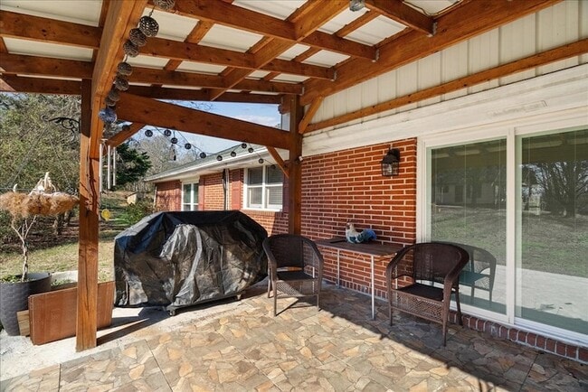 Building Photo - 3025 Cleveland Hwy