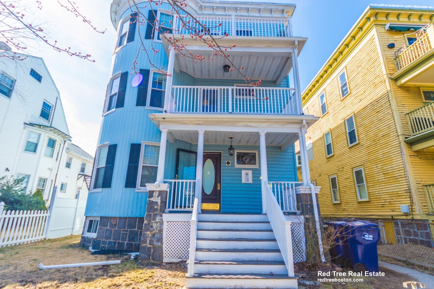 Building Photo - 31 Pleasant St