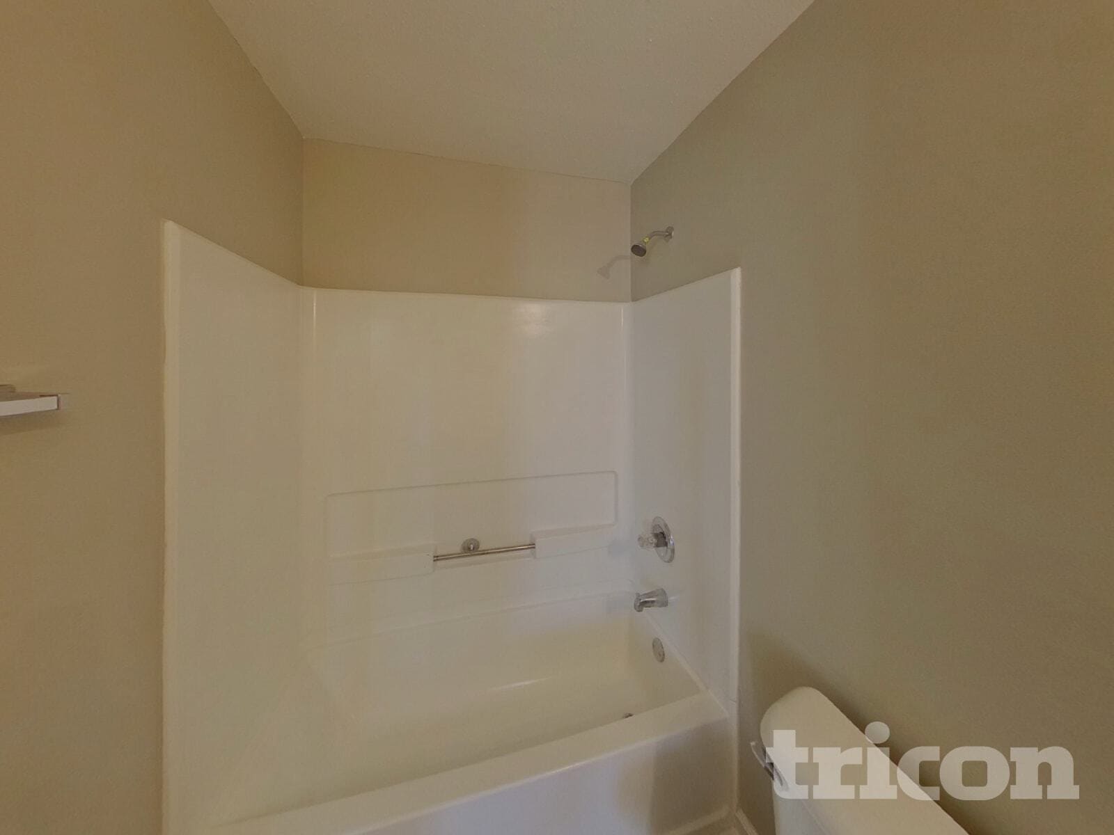 Building Photo - 868 Asbury Way