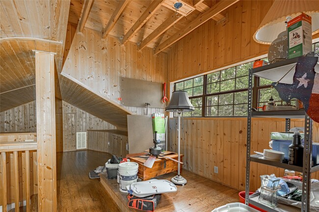 Building Photo - 73 Thomas Lake Rd