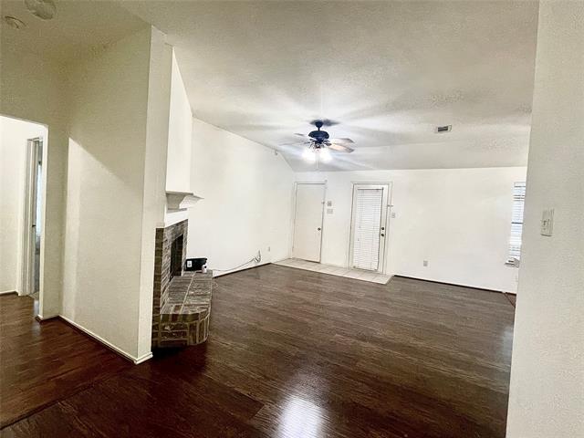 Building Photo - 7213 Fairfield Dr