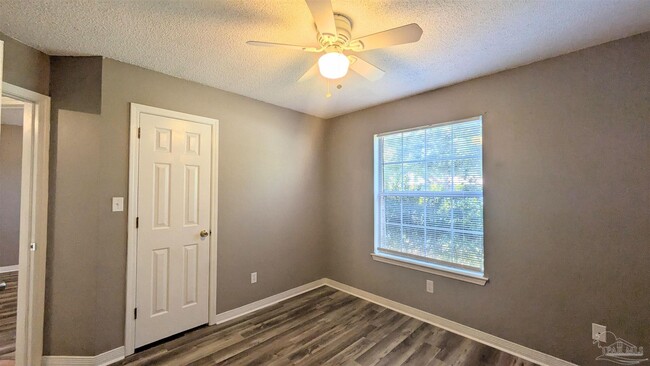 Building Photo - 3441 Jubilee Dr