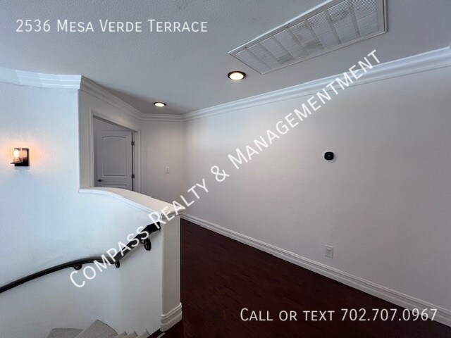 Building Photo - 2536 Mesa Verde Terrace