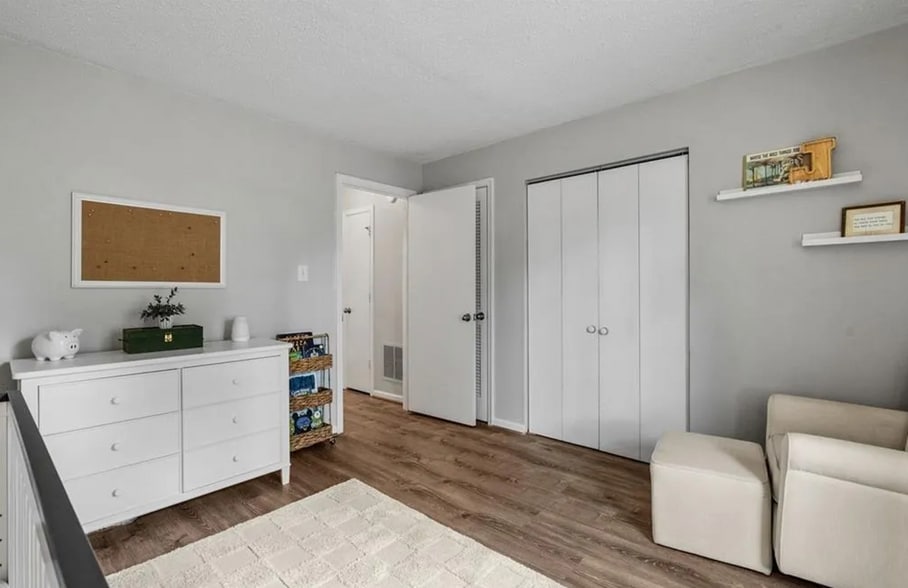 Building Photo - 1156 Ocean Pebbles Way