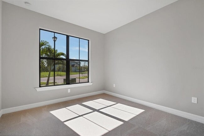Building Photo - 2561 Buckthorn Lp