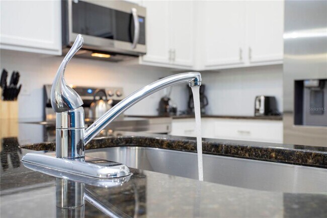 Building Photo - 3181 Tocoa Cir