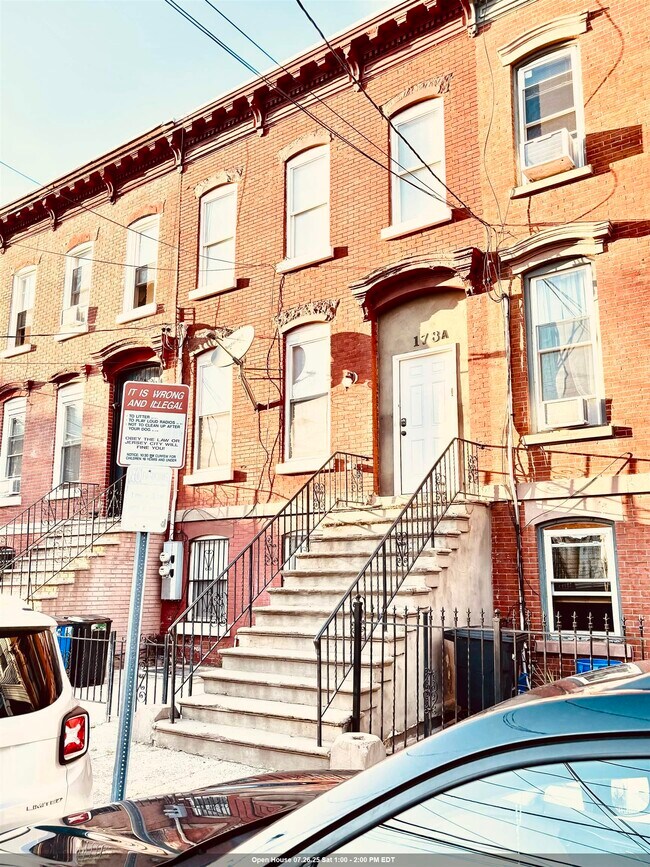 Primary Photo - 178A Union St