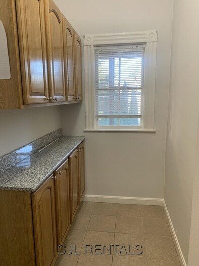 Building Photo - 69 Fremont St