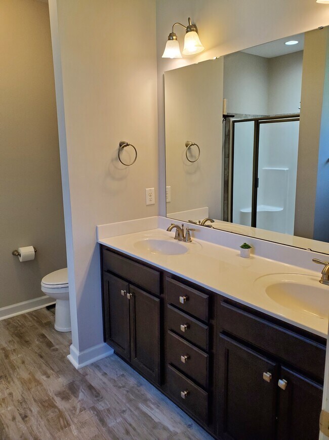 Building Photo - 148 Poplar Branch Way