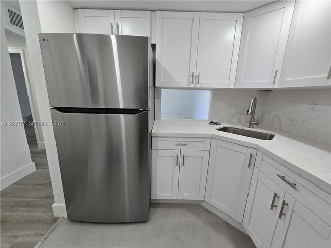 Building Photo - 4550 NW 9th St