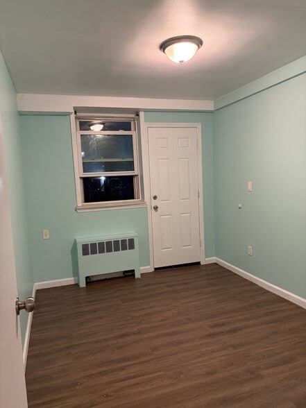 Building Photo - 4530 48th St