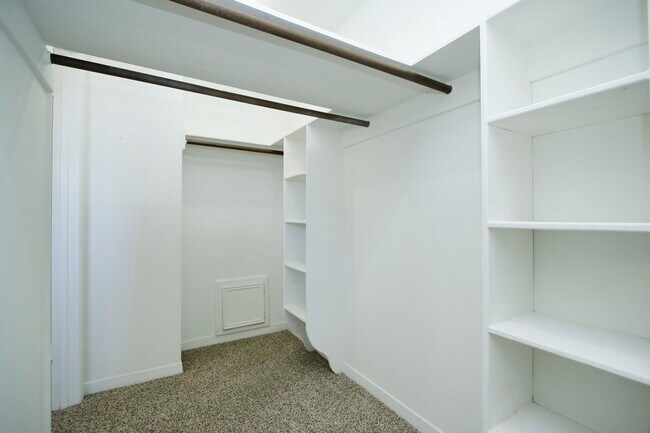 Building Photo - 5429 10th St