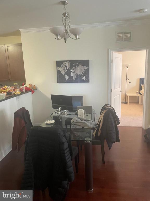 Building Photo - 500 Regatta Dr