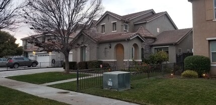 Building Photo - Coming Soon!