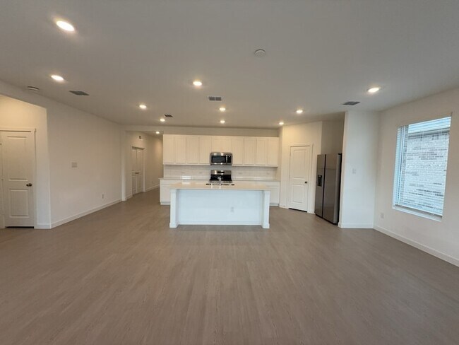 Building Photo - 537 Ml Trce Wy