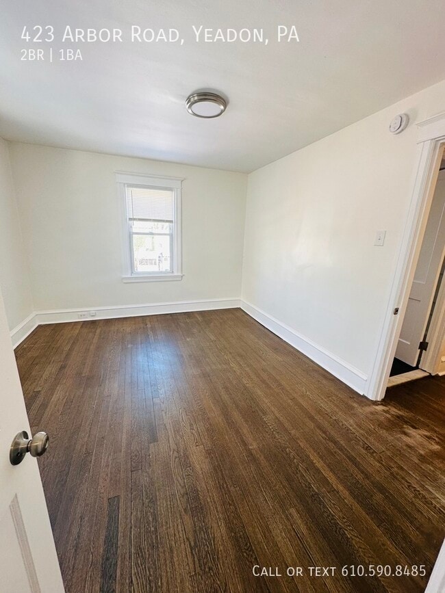 Building Photo - 423 Arbor Rd