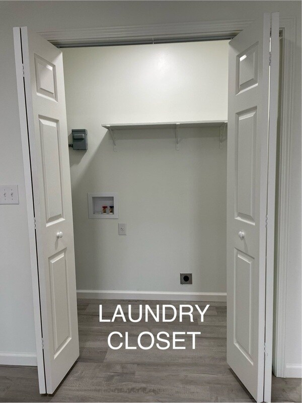 Building Photo - 2505 Delaware St